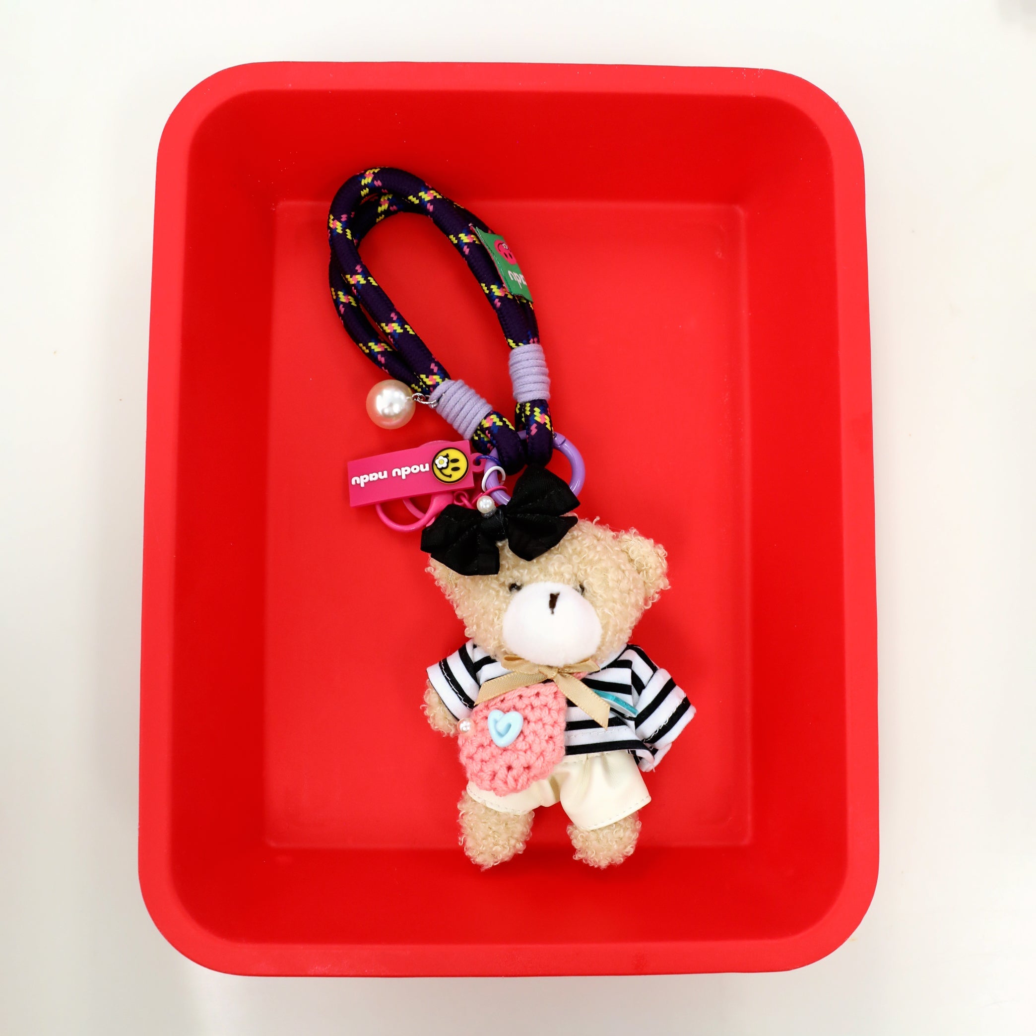 CHARM CITA EN NEGRO "OSO BELLA"