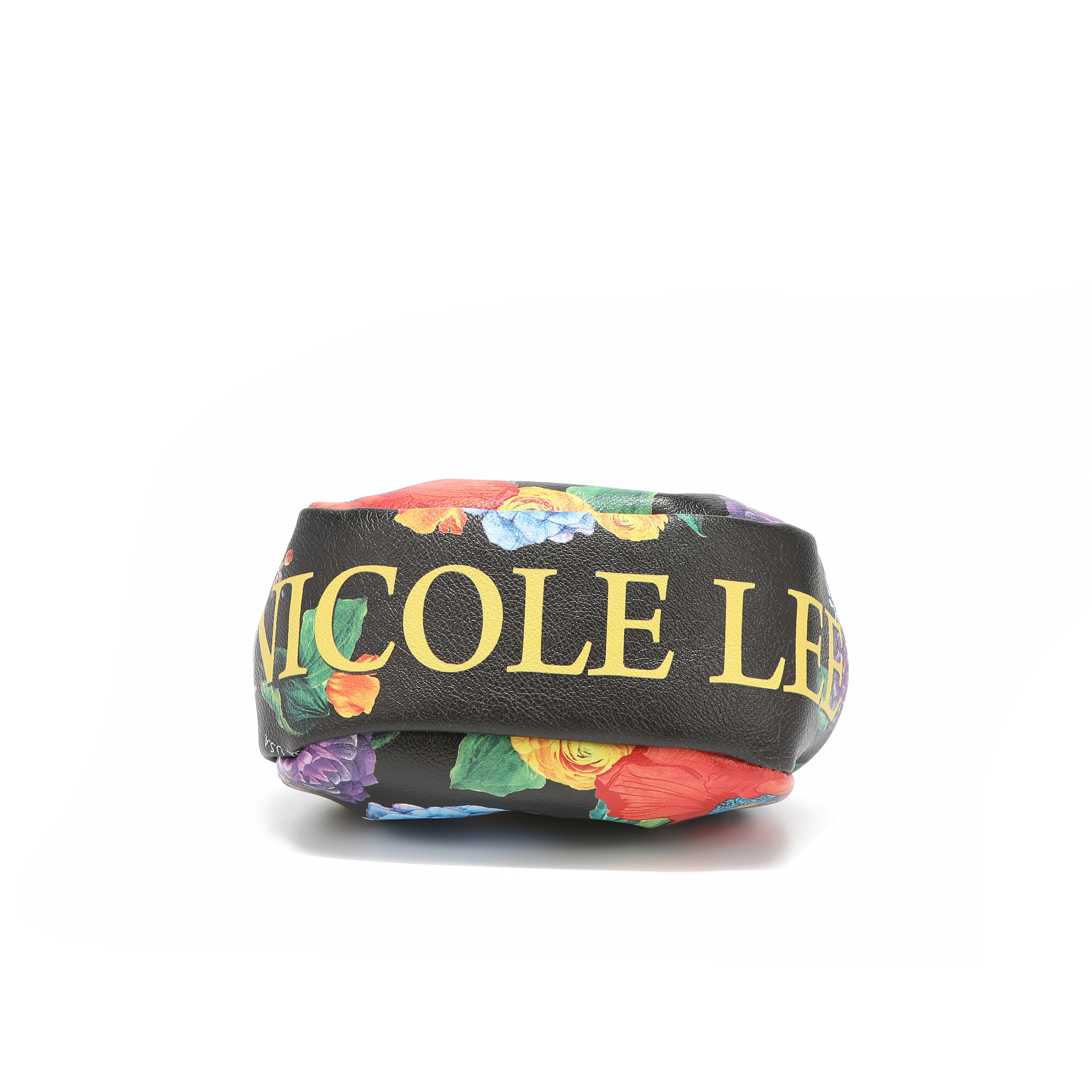 MONEDERO CON PULSERA