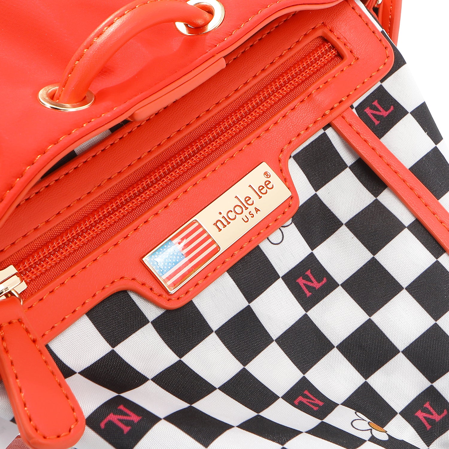 BOLSO CUBO CON PARCHES DE COLORES (Naranja)