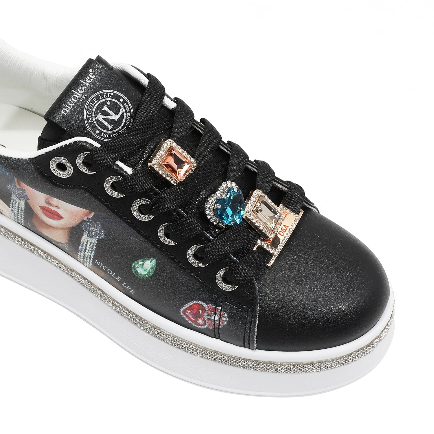 BASKETS MODE AVEC STRASS (<tc>SAMANTHA LA BELLEZA</tc>)