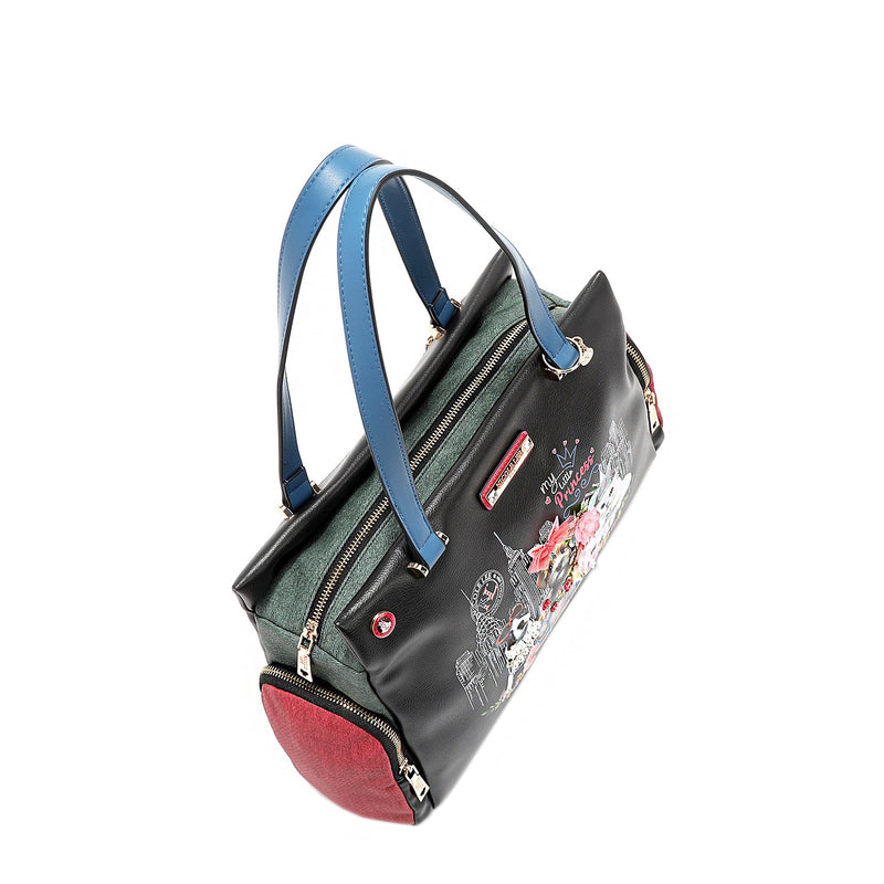 HANDBAG (<tc><tc>Family Yearbook</tc></tc>)