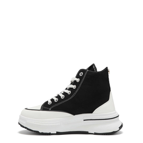 Black fashion shoe