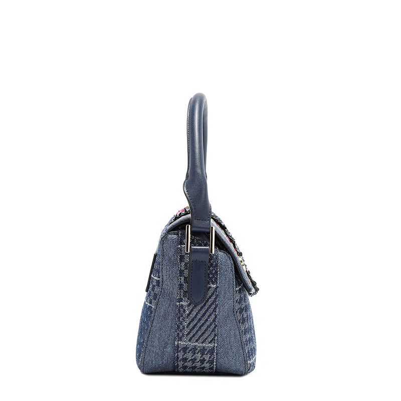 Bag with flap and floral patch (blue)