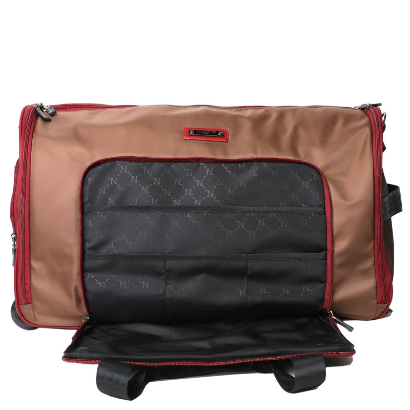TRAVEL BAG WITH WHEELS (<tc><tc>Ladies Night Out</tc></tc>)