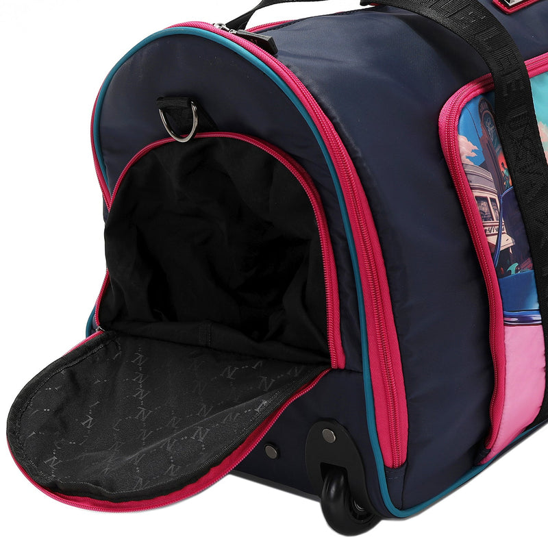 TRAVEL BAG WITH WHEELS (<tc><tc>Ladies Night Out</tc></tc>)