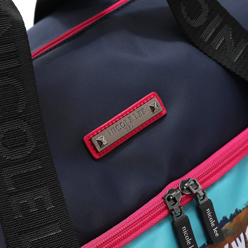 TRAVEL BAG WITH WHEELS (<tc><tc>Ladies Night Out</tc></tc>)