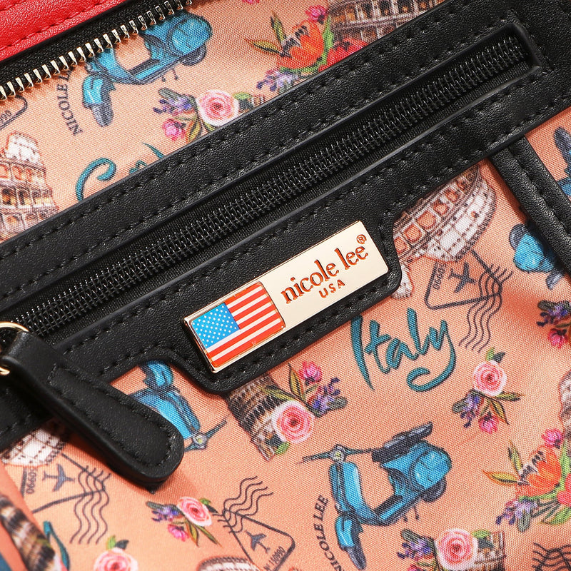 BACKPACK (<tc>MARTHA TRAVELS ITALY</tc>)