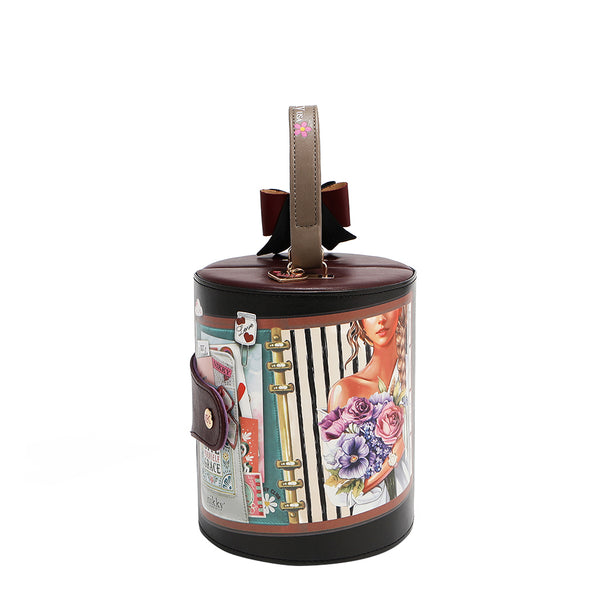 MULTIPLE CYLINDRICAL JEWELRY BOX (<tc>NOSTALGIA</tc>)