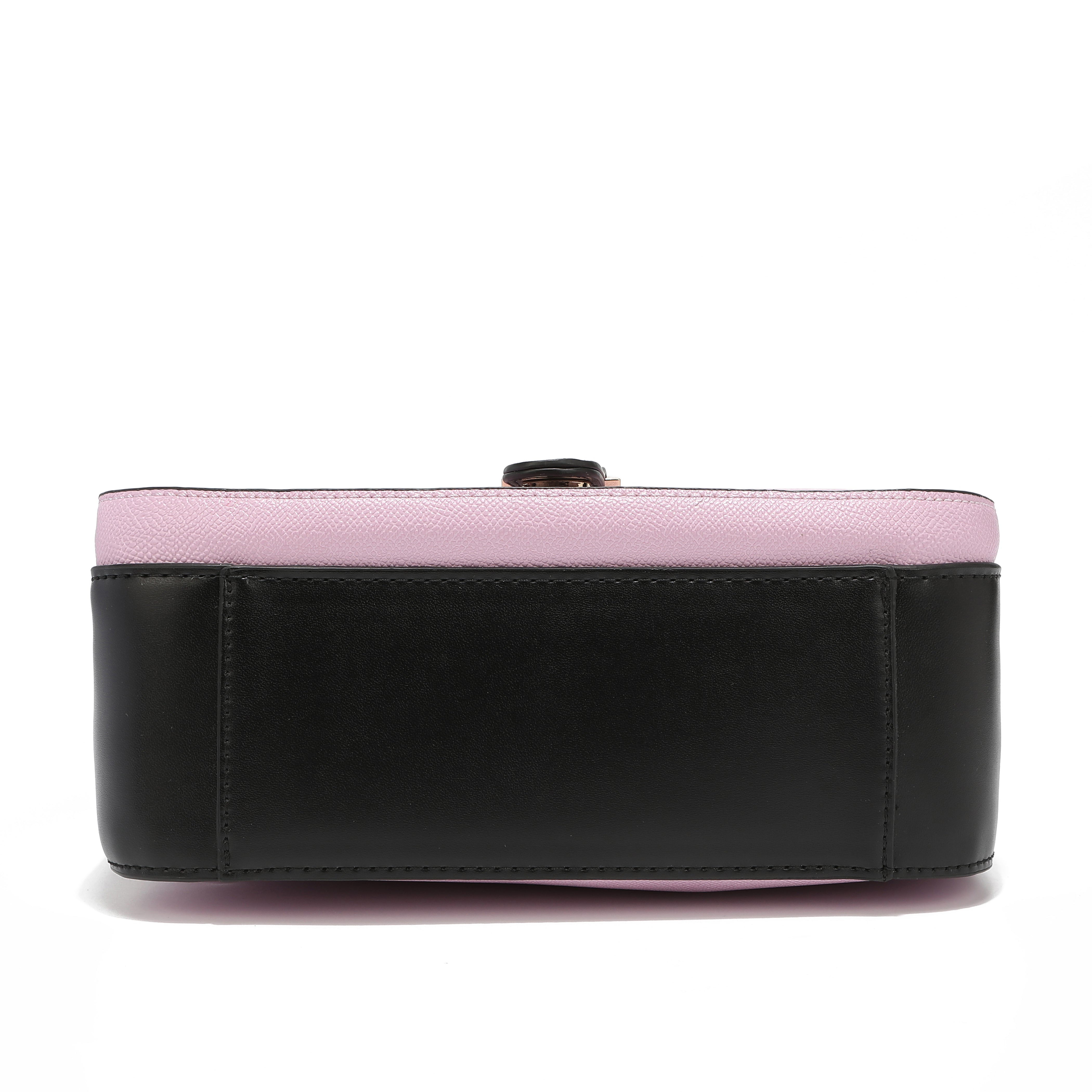 BOLSO DE MANO TIPO SOBRE PETRA