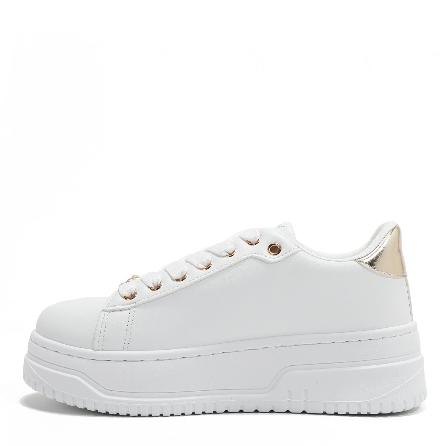 ZAPATILLAS CON DIJES DE MODA