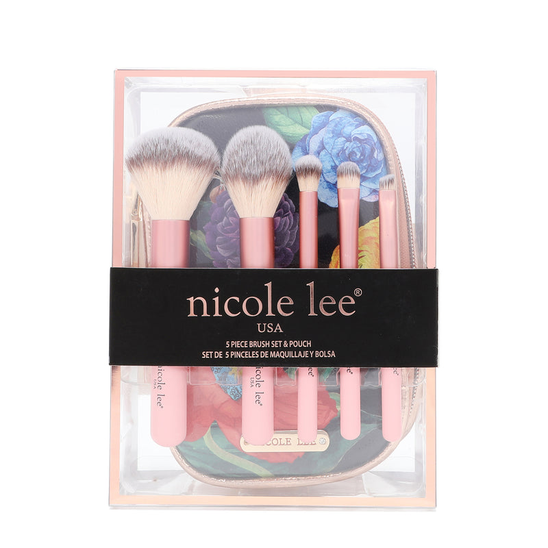 Set of makeup brushes with case