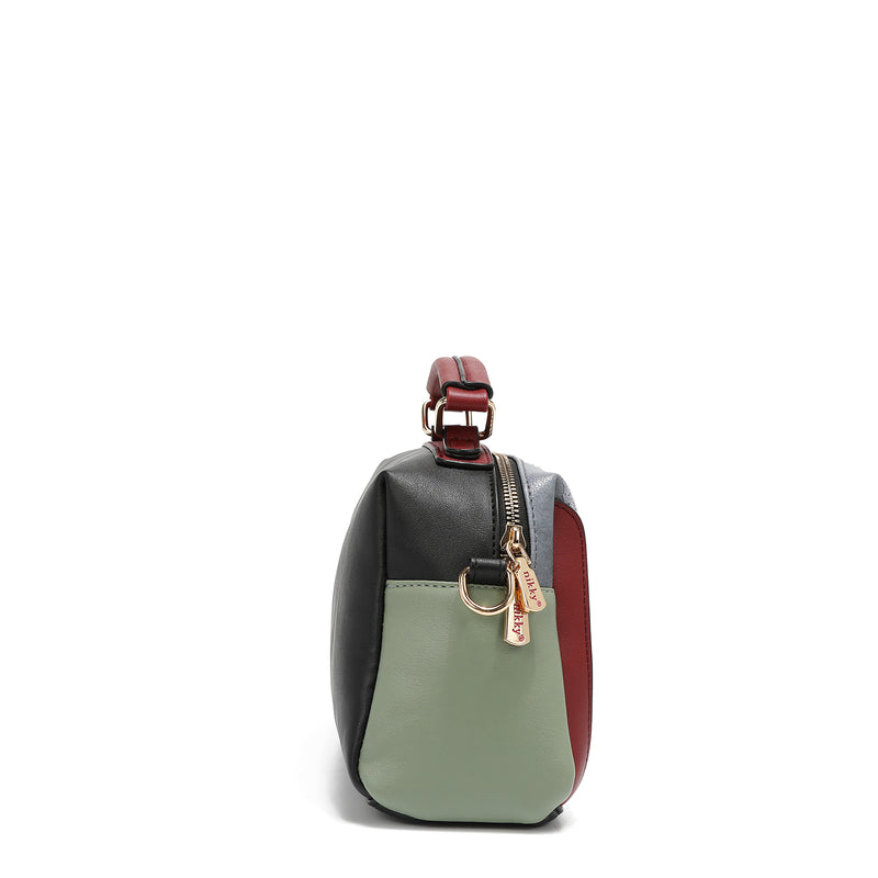 MEDIUM CROSSBODY BAG "FRIENDS LOOK ALIKE"