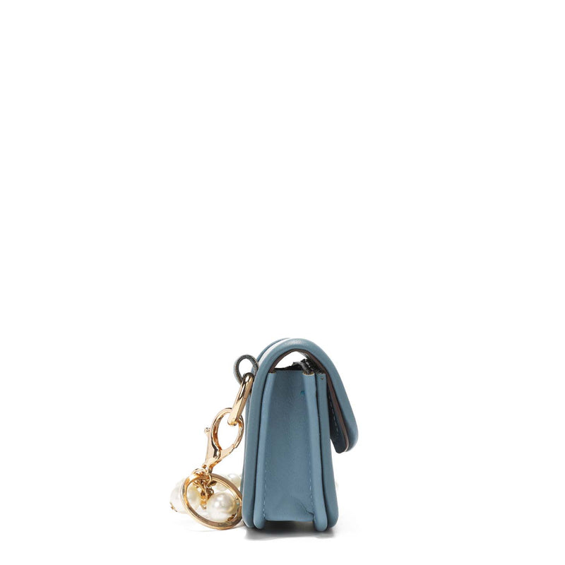 KEYCHAIN ​​WITH HEADPHONE HOLDER AND PEARL BRACELET <tc>NIKKY</tc>